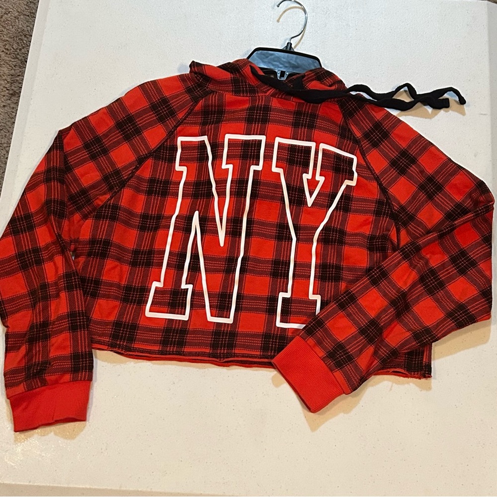 flirtitude Red and Black Plaid Cropped Hoodie with NY Graphic size ss